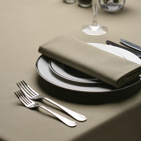 White Signature Tablecloths
