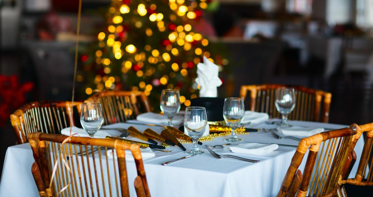 Top 10 tips for a perfect Christmas Dinner Party